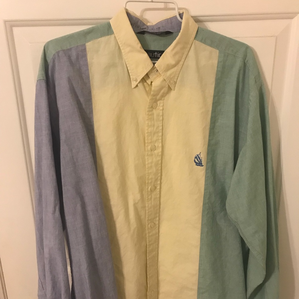 Nautica Long-Sleeve Button-Down Vintage Look